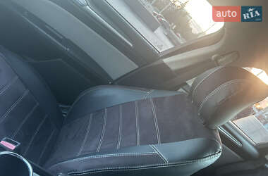 Седан Ford Fusion 2014 в 