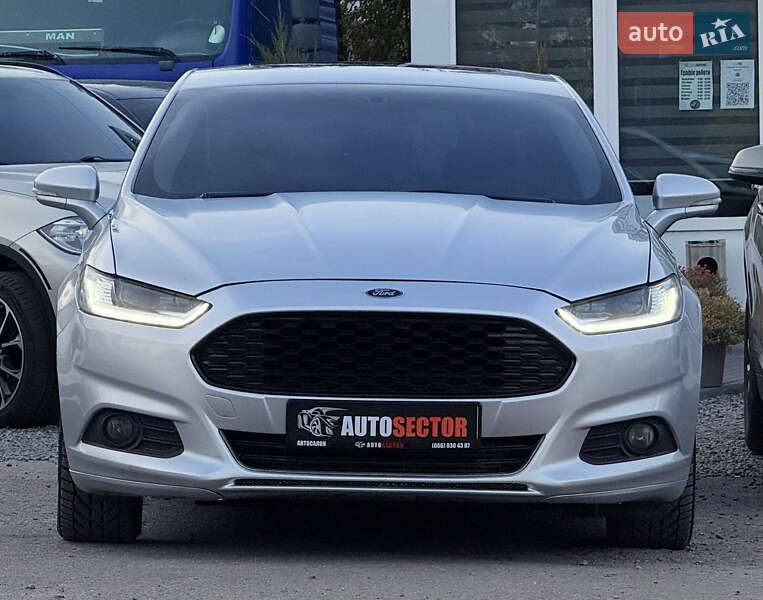 Седан Ford Fusion 2016 в Харкові