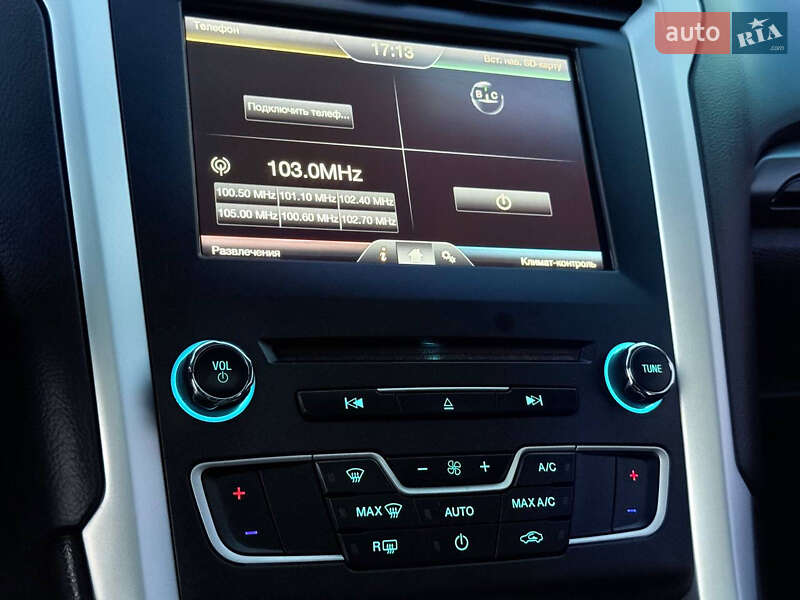 Седан Ford Fusion 2016 в Харкові