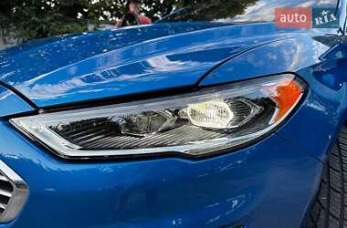 Седан Ford Fusion 2018 в 