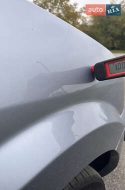 Хэтчбек Ford Fusion 2006 в 