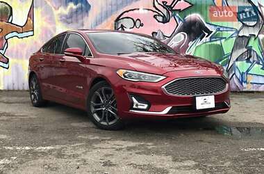 Седан Ford Fusion 2019 в Києві
