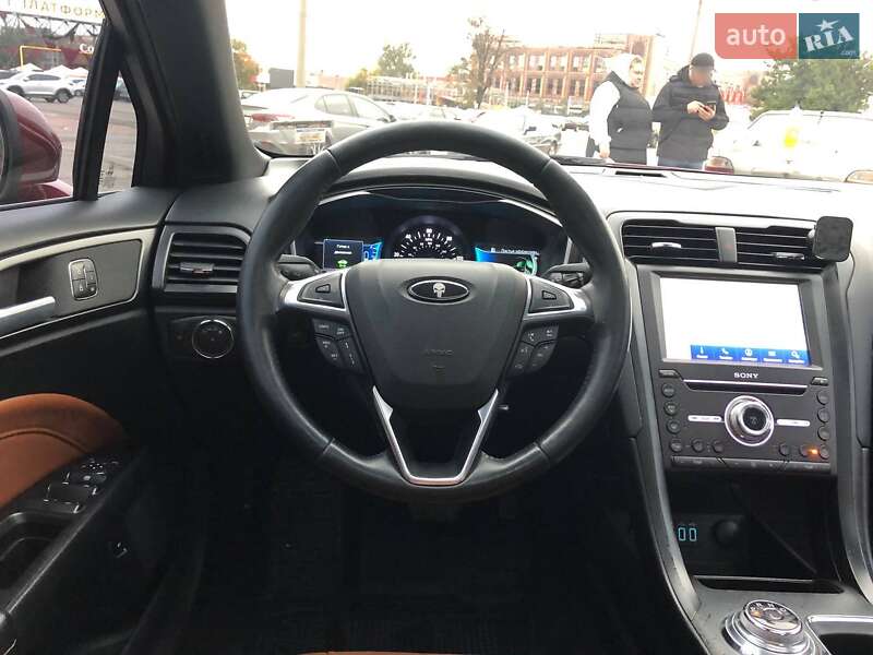 Седан Ford Fusion 2019 в Киеве