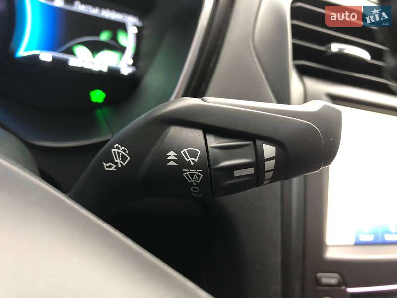 Седан Ford Fusion 2019 в Киеве