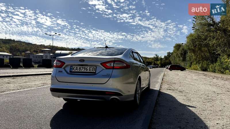 Седан Ford Fusion 2014 в Днепре
