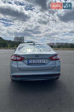 Седан Ford Fusion 2014 в 