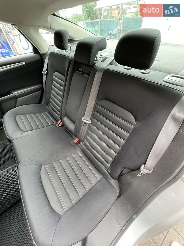 Седан Ford Fusion 2014 в Киеве фото 16 Седан Ford Fusion 2014 в Киеве
