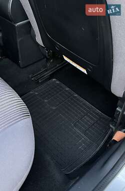 Хэтчбек Ford Fusion 2007 в 