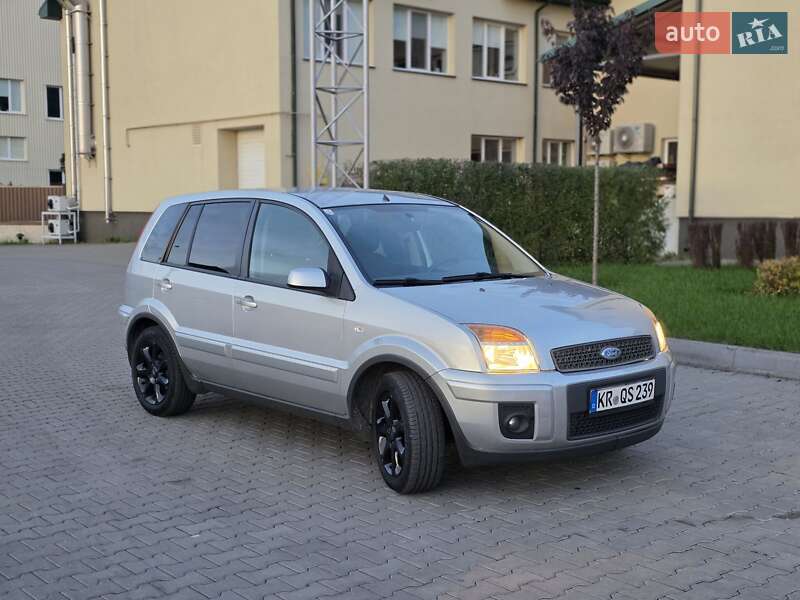 Хэтчбек Ford Fusion 2008 в Луцке