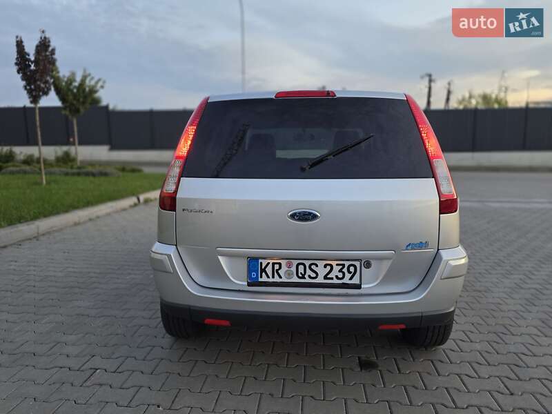 Хэтчбек Ford Fusion 2008 в Луцке