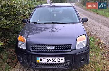 Хэтчбек Ford Fusion 2008 в Долине