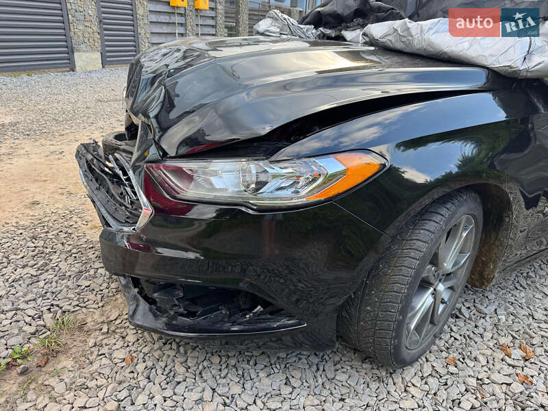 Седан Ford Fusion 2017 в Львові