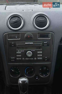 Хэтчбек Ford Fusion 2009 в Луцке