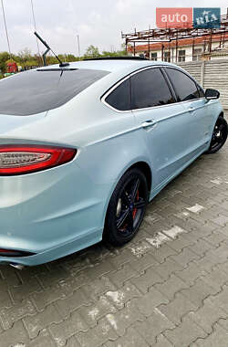 Седан Ford Fusion 2014 в 