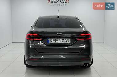 Седан Ford Fusion 2017 в 