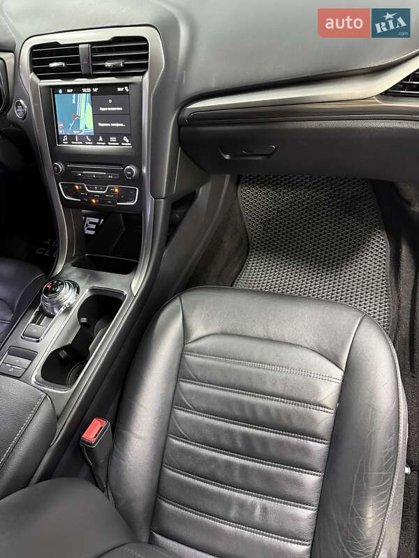 Седан Ford Fusion 2017 в Одессе