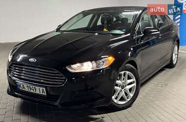 Седан Ford Fusion 2016 в Києві