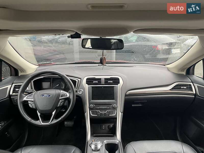 Седан Ford Fusion 2016 в Киеве фото 15 Седан Ford Fusion 2016 в Киеве