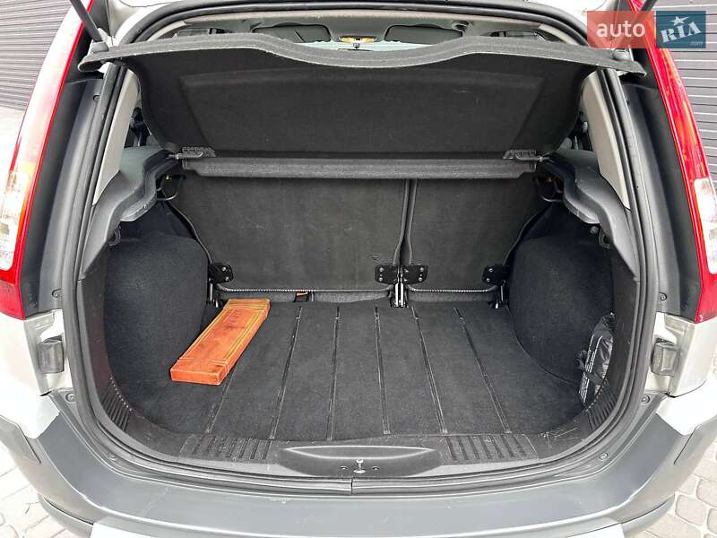 Хэтчбек Ford Fusion 2007 в Каменском