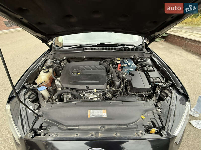 Седан Ford Fusion 2015 в Киеве