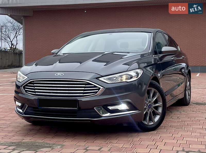 Седан Ford Fusion 2017 в Одесі