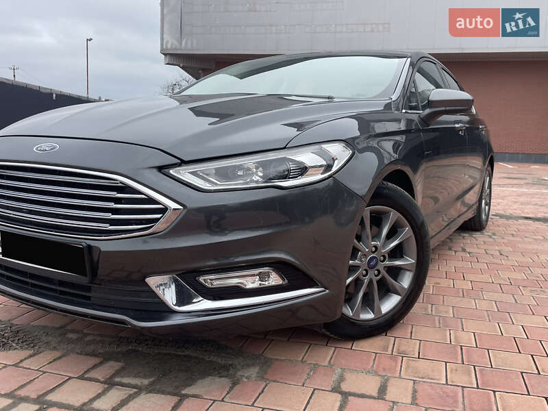 Седан Ford Fusion 2017 в Одесі