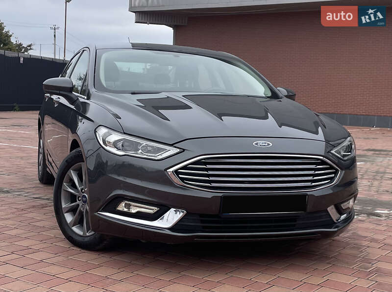 Седан Ford Fusion 2017 в Одесі
