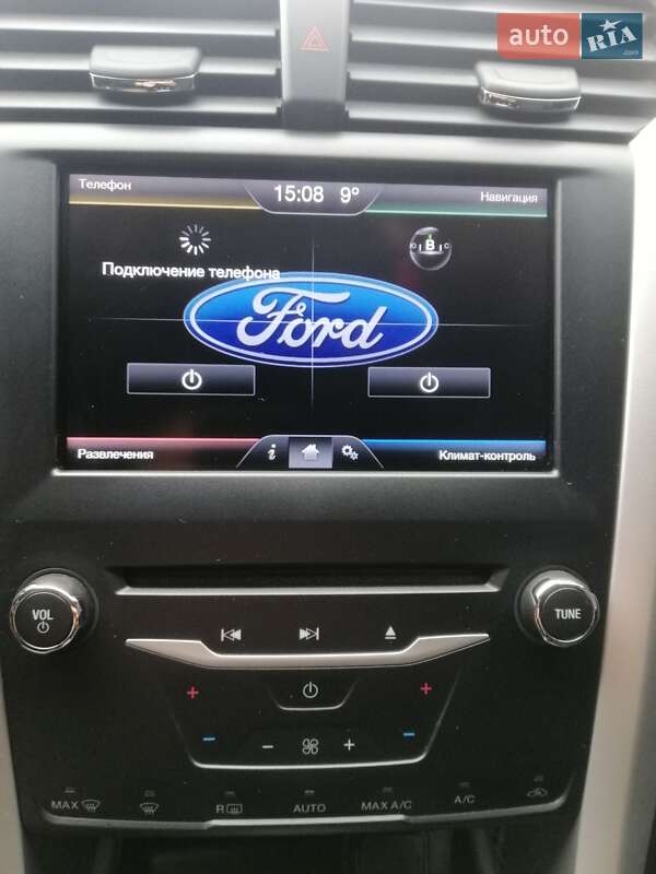 Седан Ford Fusion 2014 в Верховине