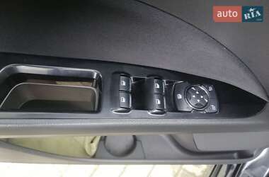 Седан Ford Fusion 2014 в 