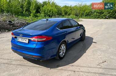 Седан Ford Fusion 2018 в 