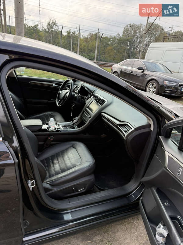 Седан Ford Fusion 2014 в Киеве
