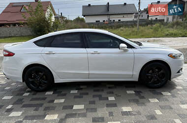 Седан Ford Fusion 2014 в 