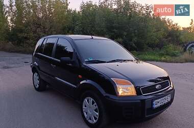 Хетчбек Ford Fusion 2005 в  фото 14 Хетчбек Ford Fusion 2005 в