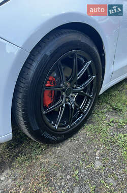 Седан Ford Fusion 2014 в 