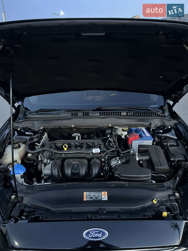 Седан Ford Fusion 2013 в Сумах