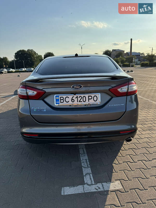 Седан Ford Fusion 2014 в Житомирі