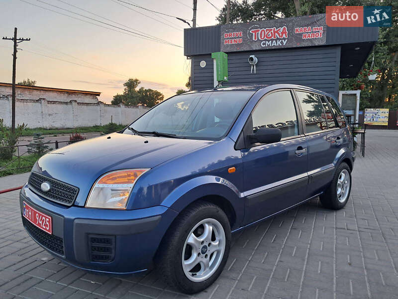 Хэтчбек Ford Fusion 2006 в Прилуках