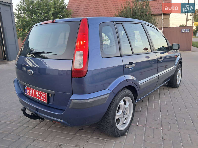 Хэтчбек Ford Fusion 2006 в Прилуках