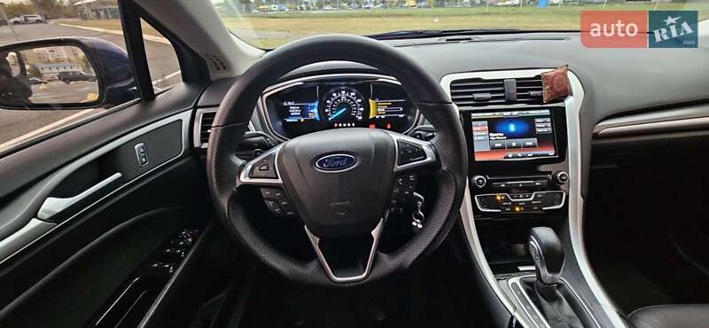 Седан Ford Fusion 2015 в Києві