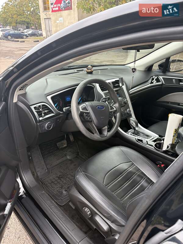Седан Ford Fusion 2015 в Одессе