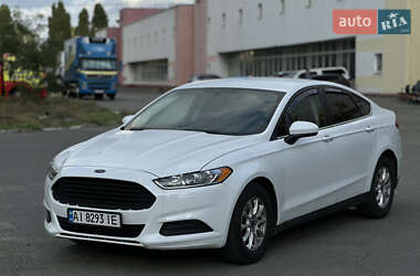 Седан Ford Fusion 2015 в Києві