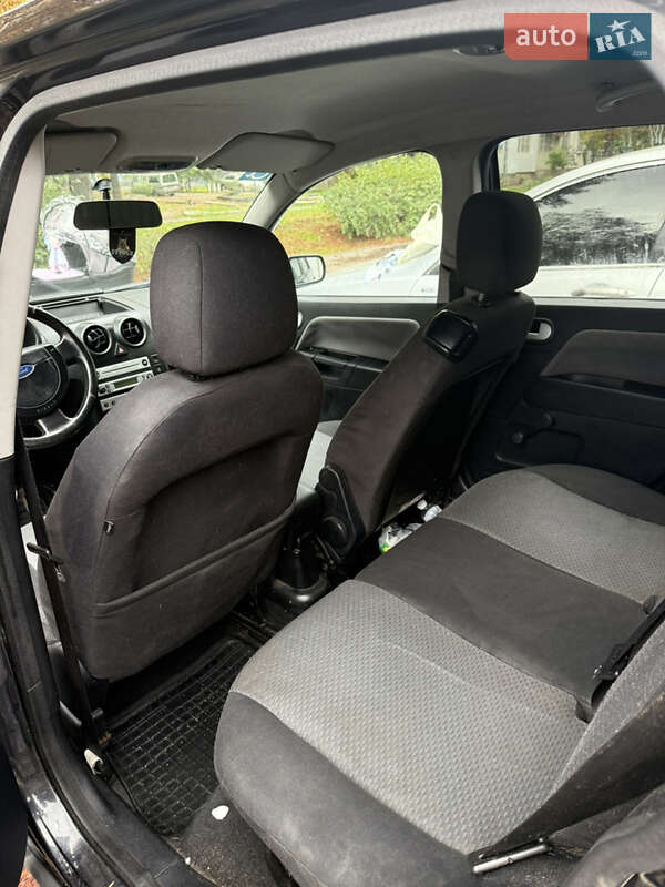 Хетчбек Ford Fusion 2003 в Одесі