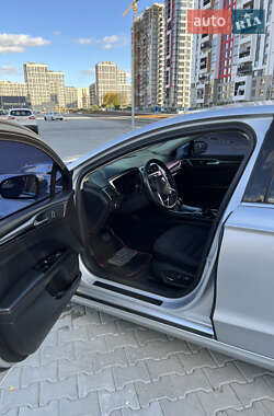 Седан Ford Fusion 2016 в Києві