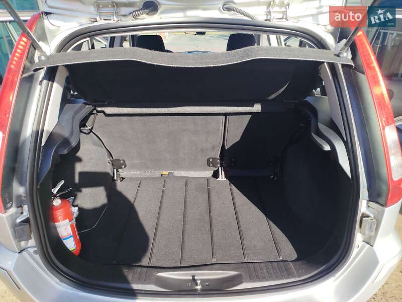 Хетчбек Ford Fusion 2011 в Рівному