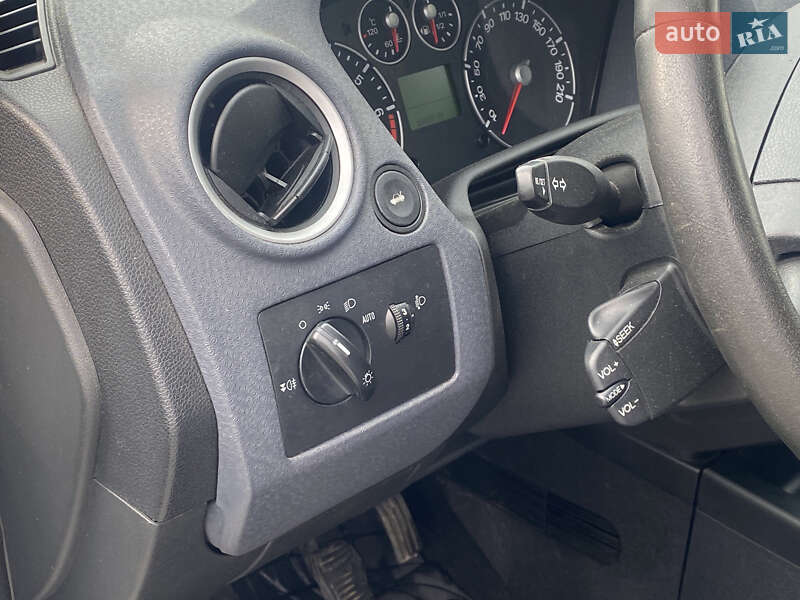 Хетчбек Ford Fusion 2011 в Львові