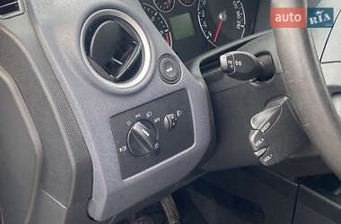 Хетчбек Ford Fusion 2011 в 