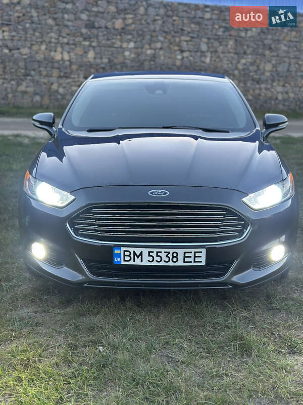 Седан Ford Fusion 2014 в Сумах