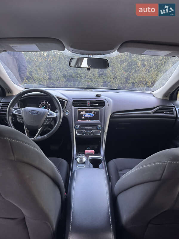 Седан Ford Fusion 2017 в Києві