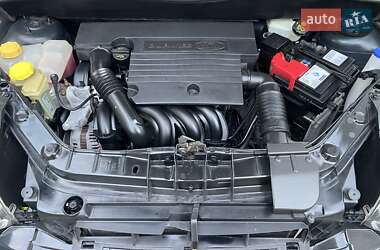 Хетчбек Ford Fusion 2008 в 