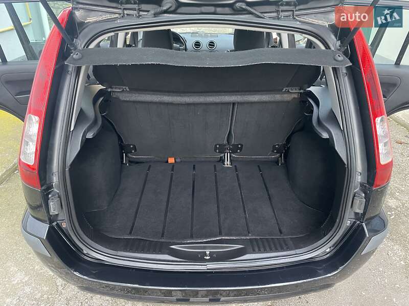 Хэтчбек Ford Fusion 2008 в Виннице